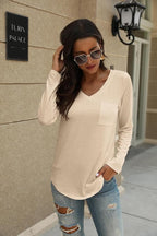 Tobrief Women's Long Sleeve V-Neck Shirts Fall Graphic Tees Loose Casual T-Shirt