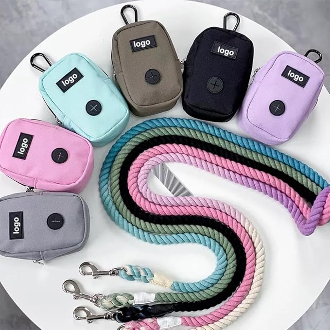 COOWONE Dog Treat Pouch with Clip, Treat Pouches for Pet Training, Small Dog Treat Container Treat Bag for Leash, Waterproof Dog Treat Bag, Hands-free Training Pouch