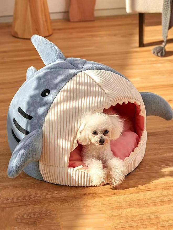 QWINEE Cat Mat Shark-Shaped Kennel Kitten Bed Hideout House Warm Soft Comfortable Semi-Closed Cat Dog Nest Blue L